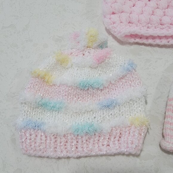 Hand Knit Baby Infant Girl Hats Lot Of 3 - Picture 2 of 7